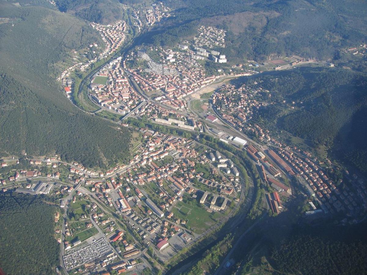 Appartamento T2 entièrement équipé et refait à neuf à 10mn Alès La Grand'Combe Esterno foto